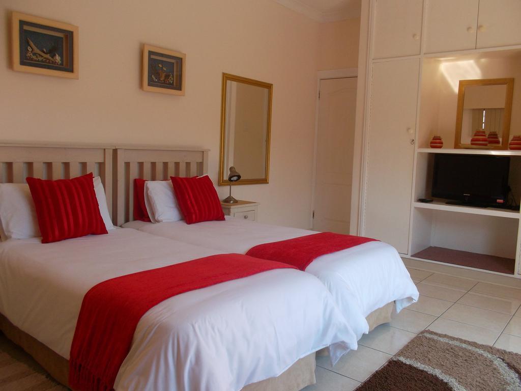 At Sta-Plus Guest House Port Elizabeth Zimmer foto