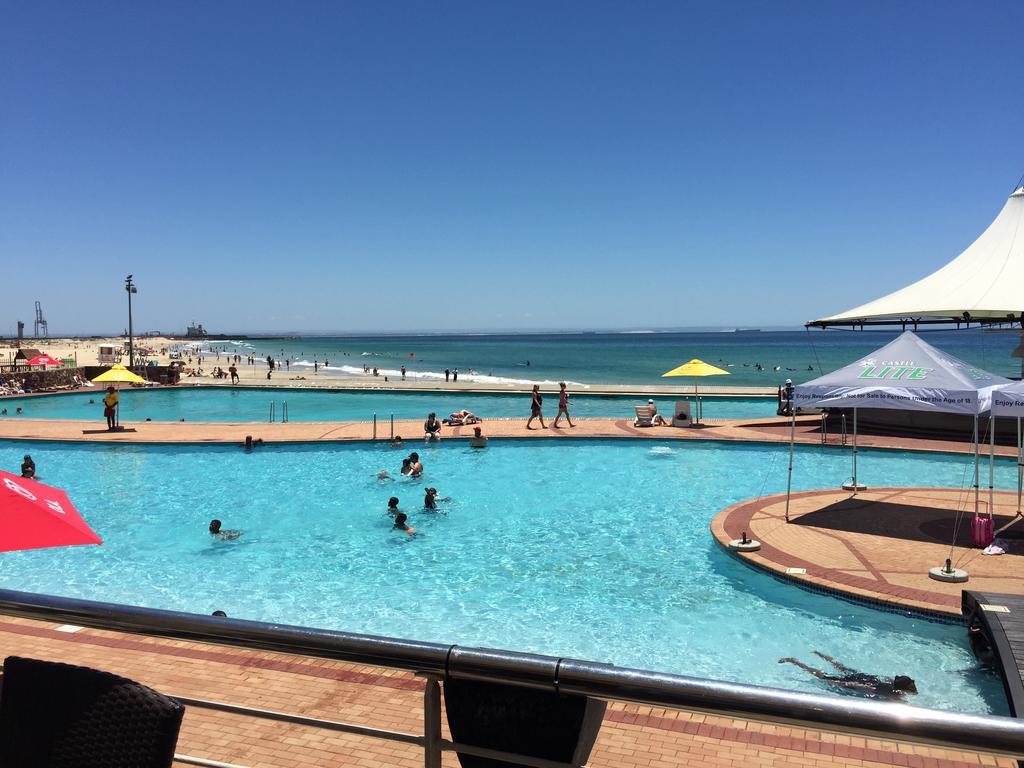 At Sta-Plus Guest House Port Elizabeth Exterior foto